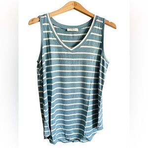 Zenana Outfitters Blue and White Striped V-Neck Tank Top